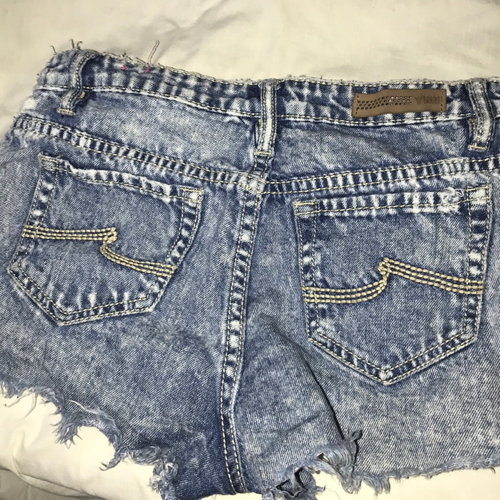 Shorts - Picture 2 of 2